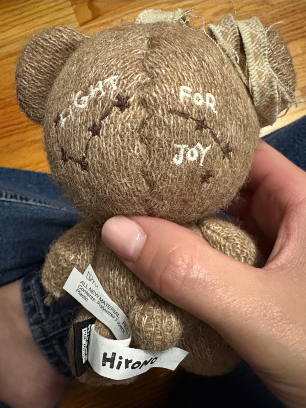 Popmart HIRONO Fight for Joy Woven Woods Keychain - Picture 5 of 8